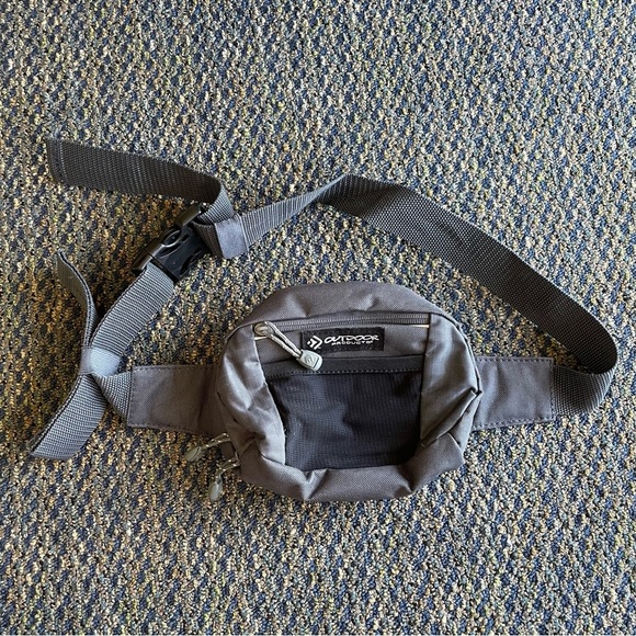 Outdoor Products Handbags - Outdoor Products Gray Fanny Pack Belt Bag Hiking Travel Outdoors NWOT